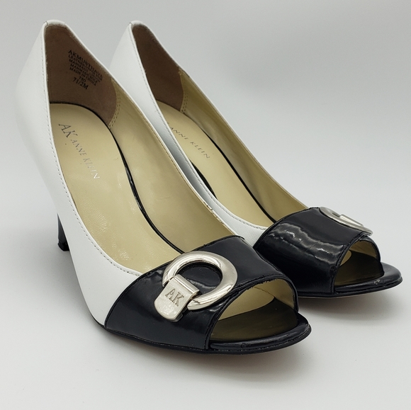 Anne Klein wedge type heels sz 7.5 - Picture 1 of 14